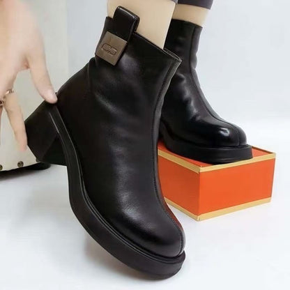 Bottines courtes à talons moyens pour femmes