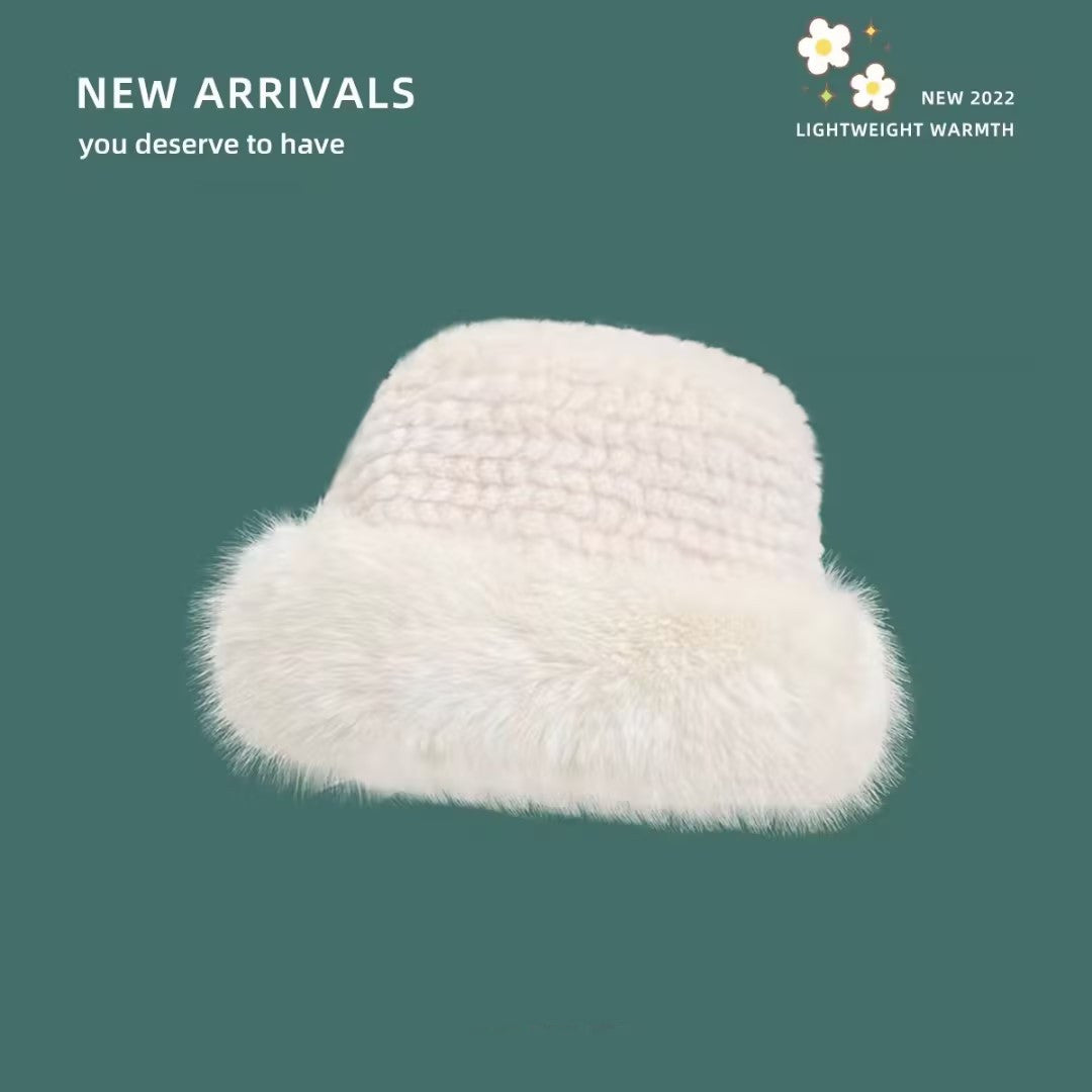Bonnet Élégant En Fourrure