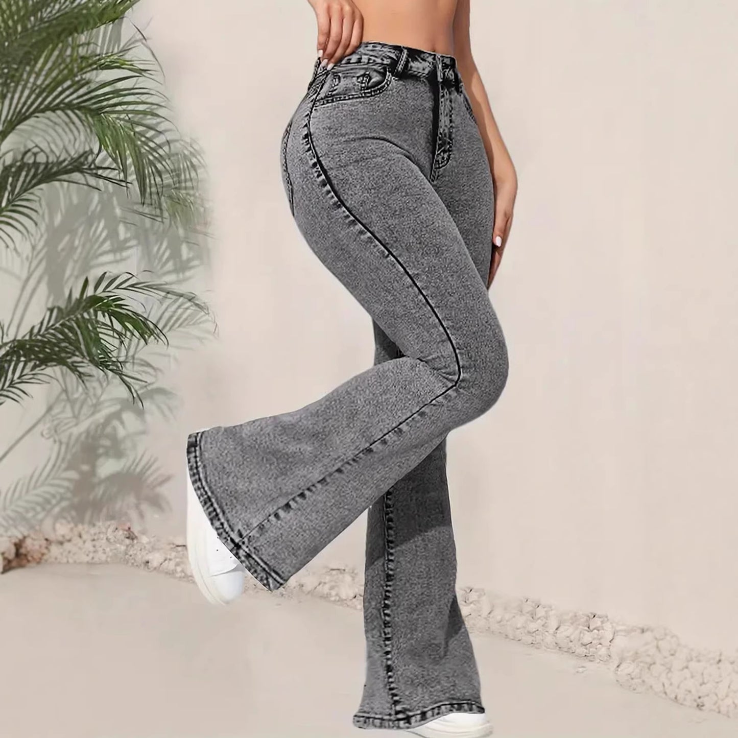 Jean Bootcut Taille Haute – Coupe Évasée & Tendance