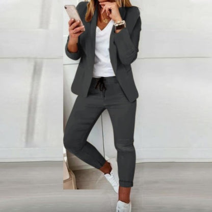 Tailleur pantalon pour femme