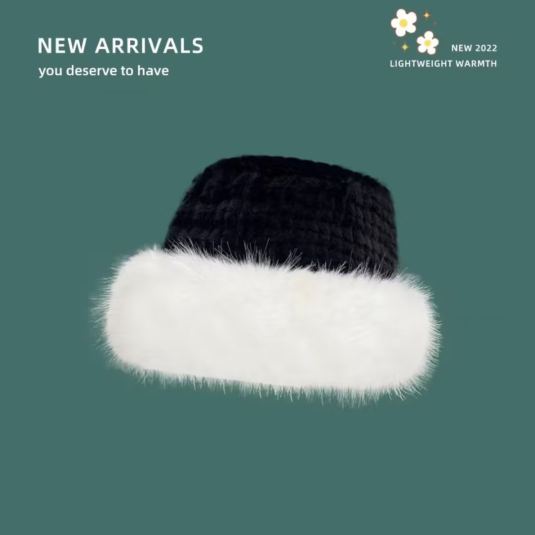 Bonnet Élégant En Fourrure