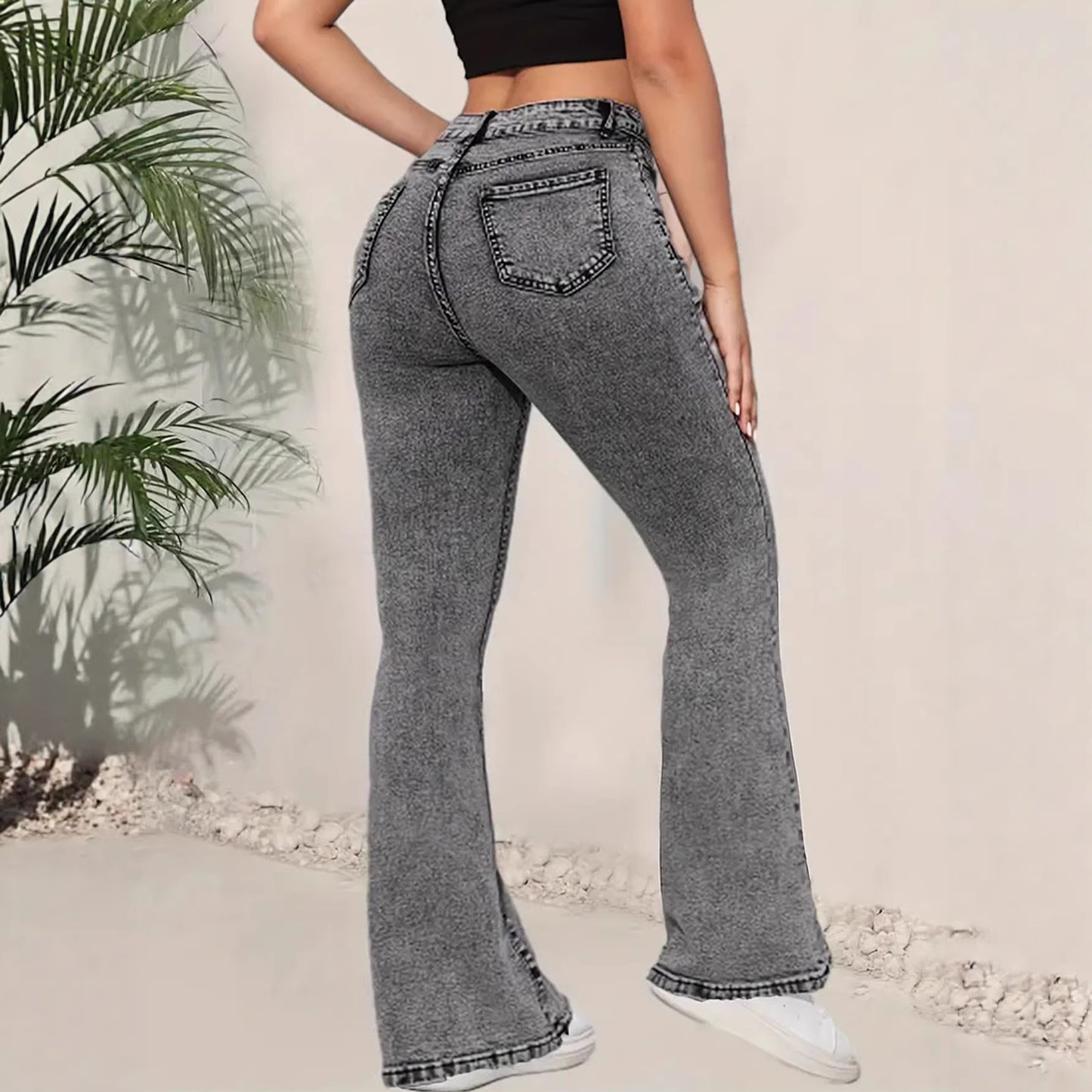 Jean Bootcut Taille Haute – Coupe Évasée & Tendance
